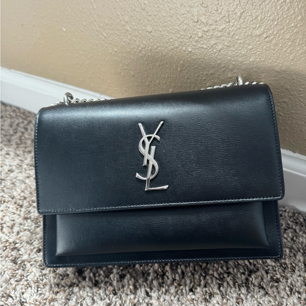 Saint Laurent YSL Sunset Medium in Black Smooth Leather Silver Hardware